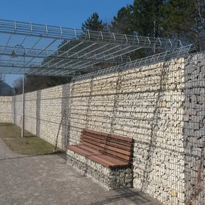 Referenz: Lärmschutzwand Bad Ditzenbach Bankauflagen mit Rückenlehne Referenz: Lärmschutzwand Bad Ditzenbach Bankauflagen mit Rückenlehne